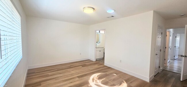 Building Photo - Single Story Senior Home - Newly Remodeled- Ready To Move In.