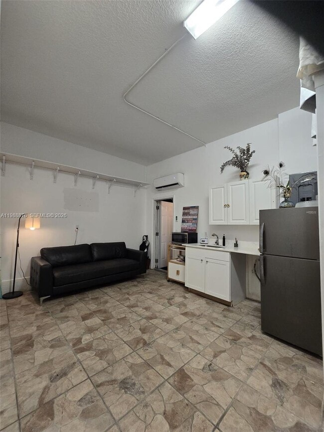 Building Photo - 8202 SW 188th Terrace