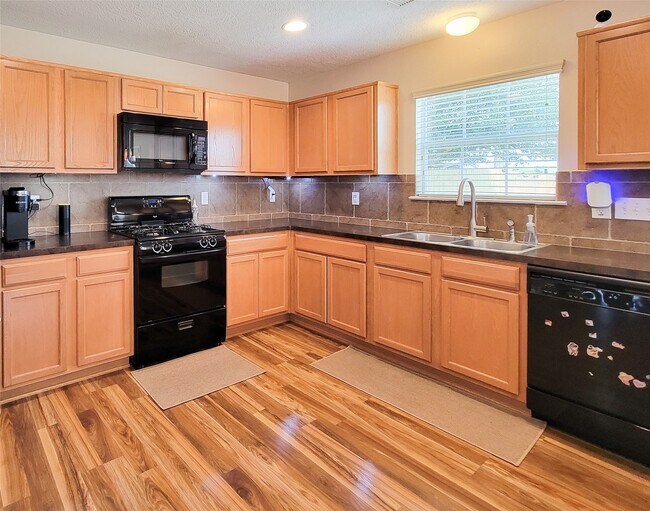 Building Photo - 7726 Sagemark Ridge Dr