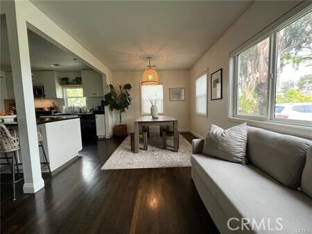 Building Photo - 4403 Montair Ave