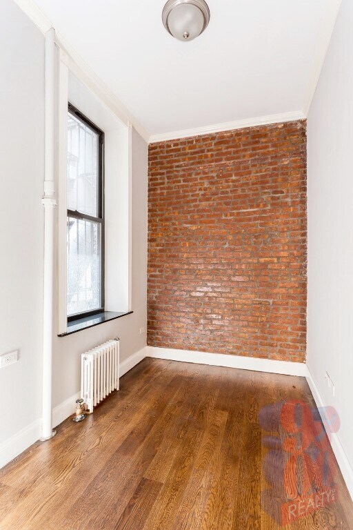 Building Photo - 60 Avenue B