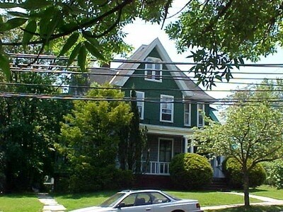 Primary Photo - 139 Church St