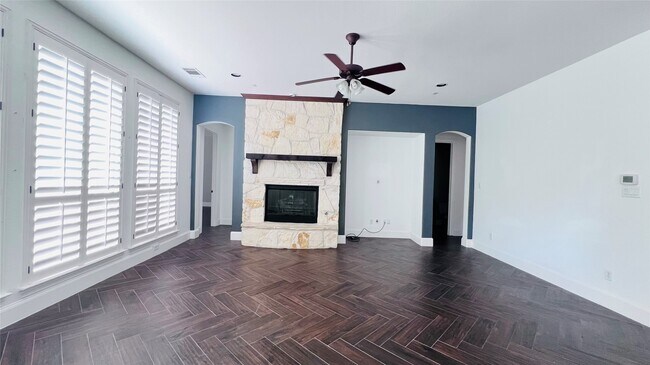 Building Photo - 9711 Dill Canyon Ln