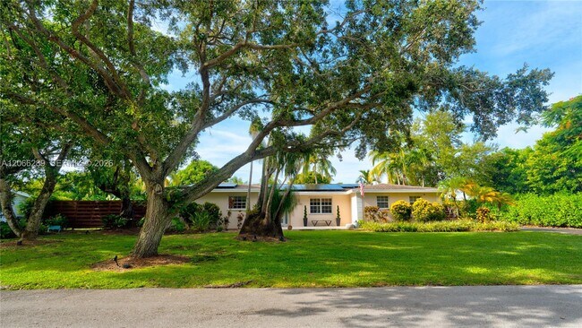 Building Photo - 8340 SW 163rd St