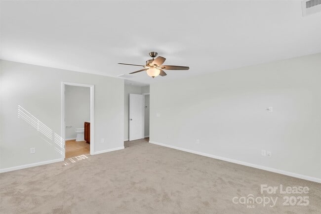 Building Photo - 3024 Kirkwall Ln