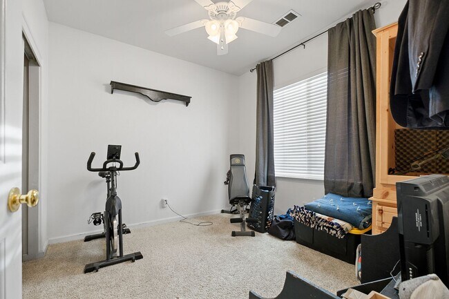Building Photo - 1550 N Rio Vista Ct