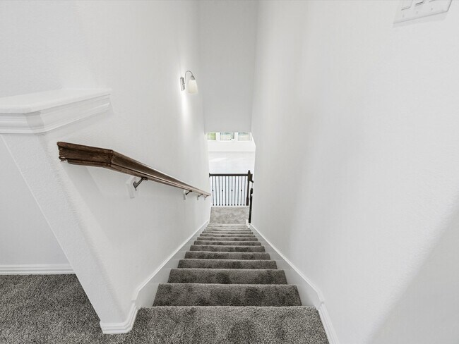 Building Photo - 1131 Vidalia Onion Dr