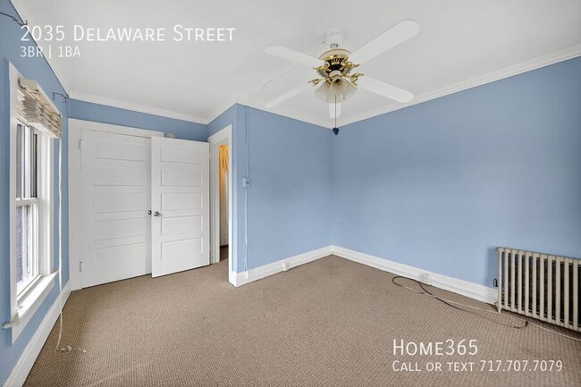 Building Photo - 2035 Delaware St