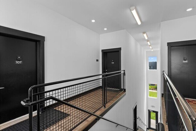 Building Photo - Chic Studio in the Heart of WEHO – Water &...