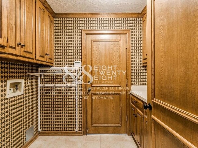 Building Photo - *Rare Find* Stunning Brookhaven 4 Bed 2.5 Bath Coming Soon - Available for July Move In!