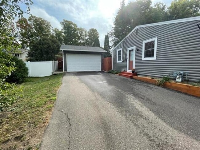 Building Photo - 1712 Avocet Ln