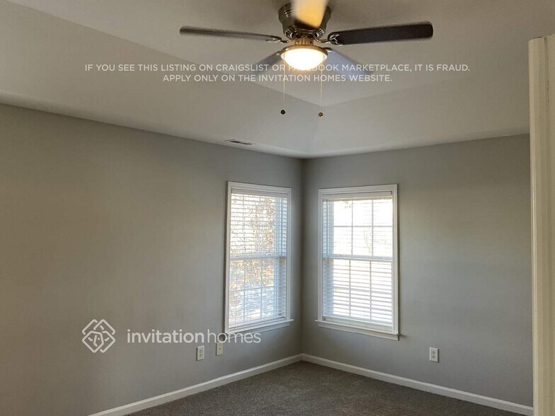 Building Photo - 219 Coalyard Dr