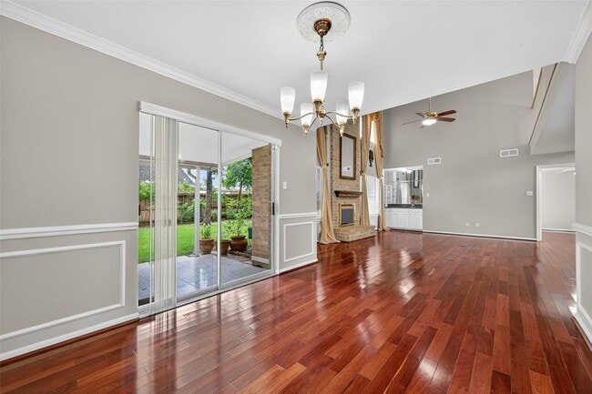 Building Photo - 2803 Randons Bell Dr