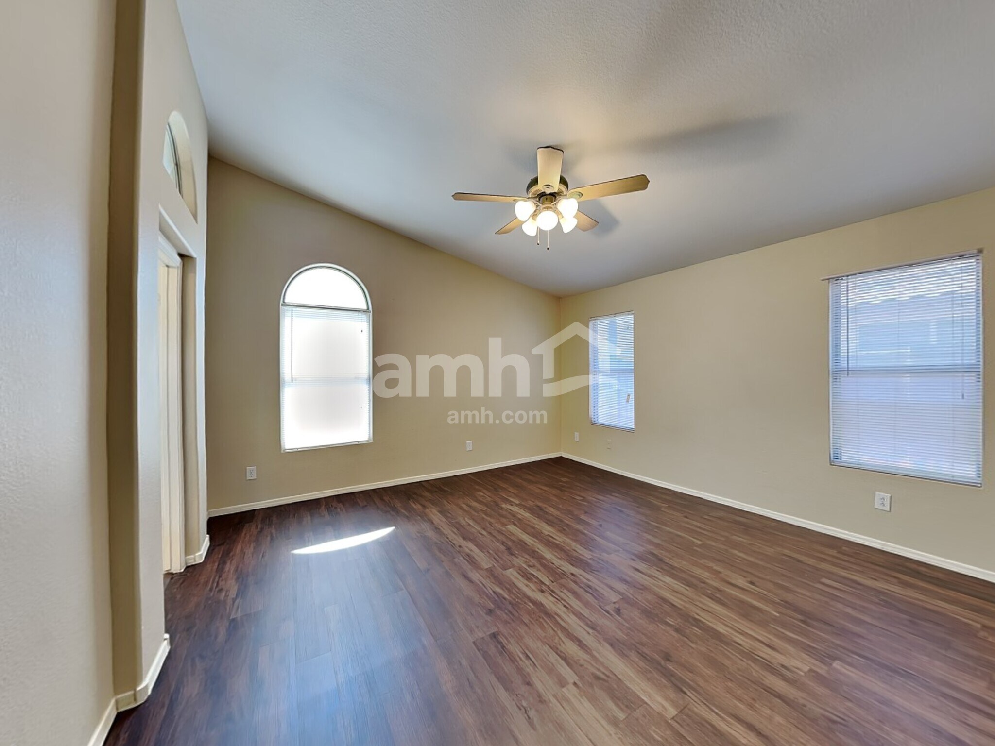 Building Photo - 17121 N Eureka Trl