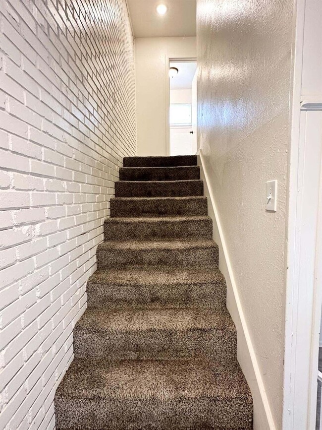 Building Photo - 1303 65th St