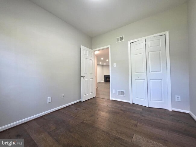 Building Photo - 10414 Parthenon Ct