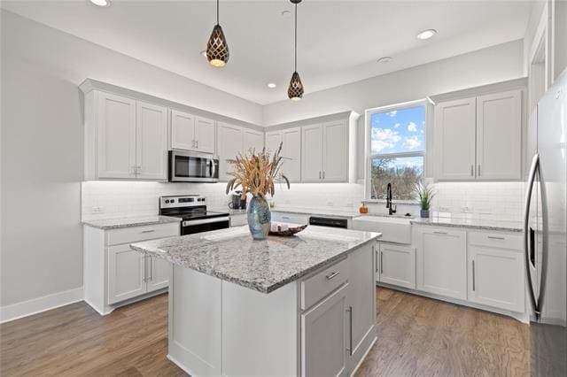 Building Photo - 313 N Mill St