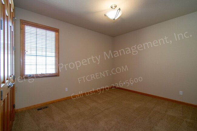 Building Photo - 3775 Sandy Shore Ln