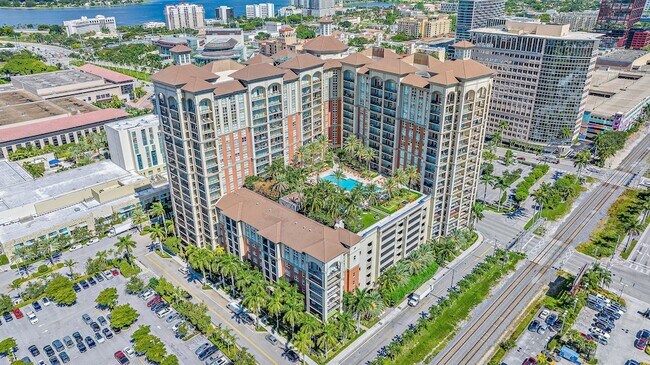 Building Photo - 550 Okeechobee Blvd