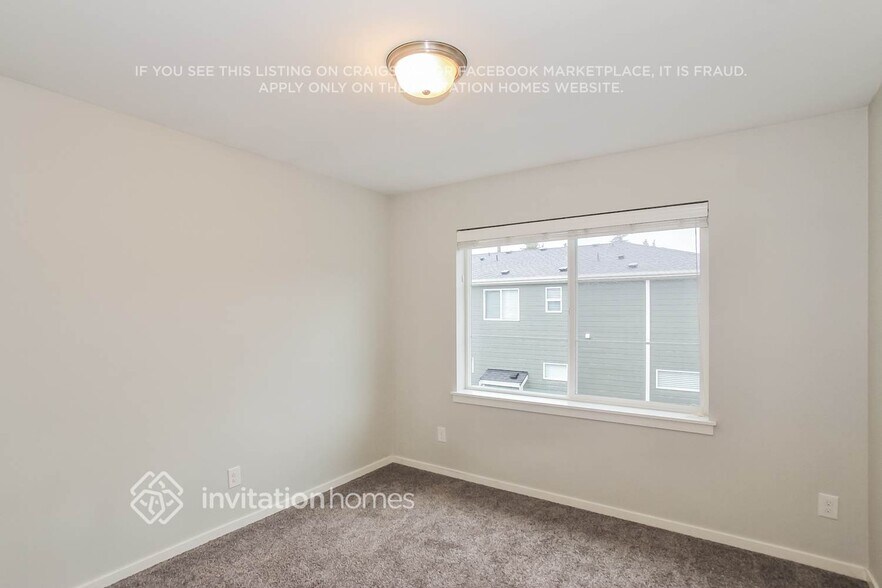 Building Photo - 2907 S 373rd Pl