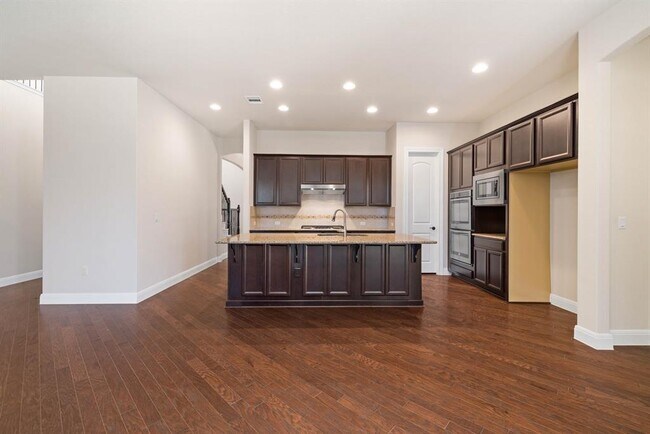 Building Photo - 15815 Axehandle Trl