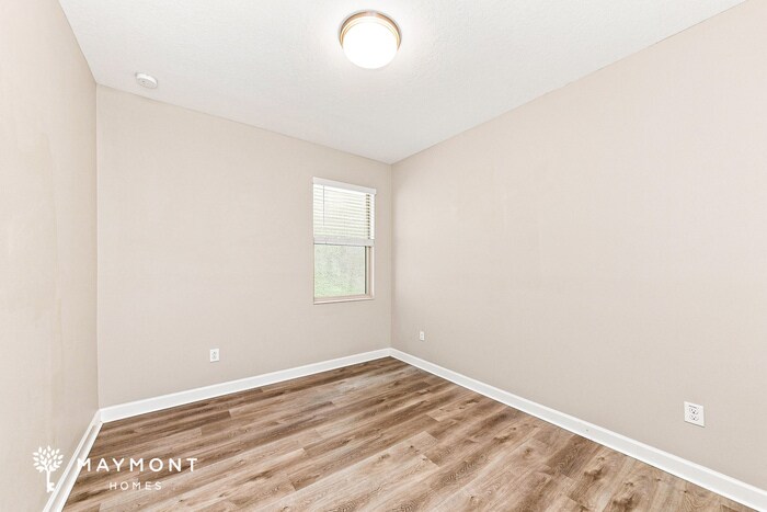Building Photo - 9645 Ivory Dr