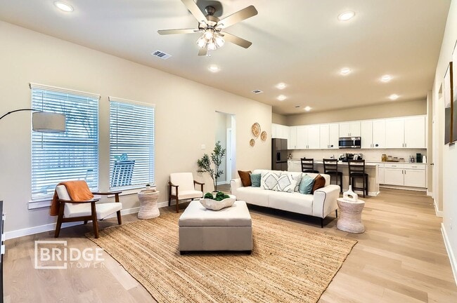 Building Photo - CORTLAND PLAN