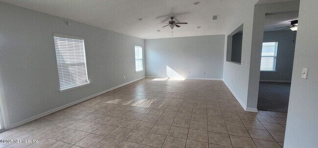 Building Photo - 76690 Timbercreek Blvd