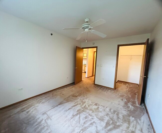 Building Photo - 300 Cunat Blvd