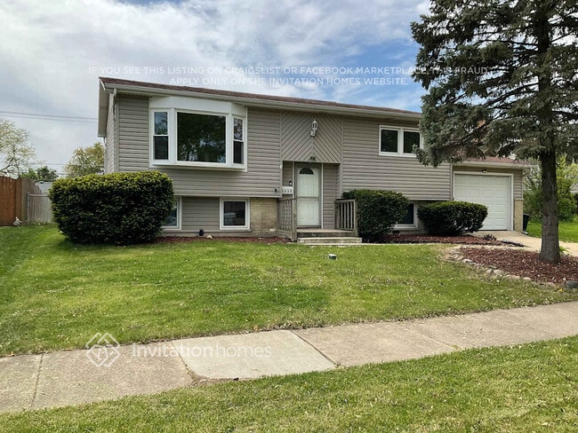 Building Photo - 5935 Essex Rd