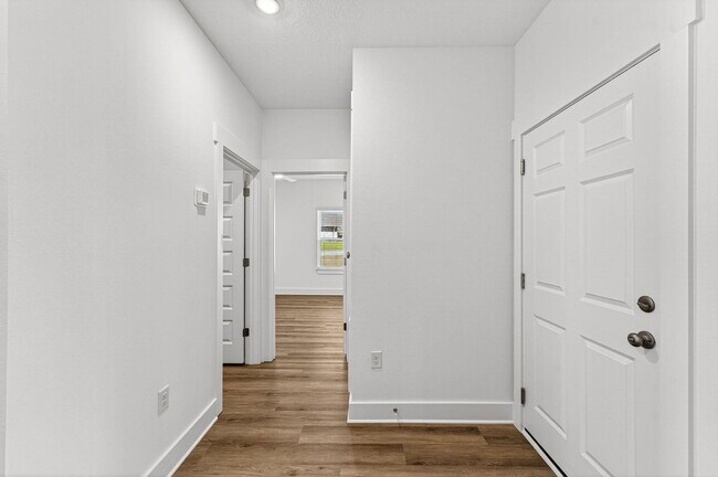Building Photo - 36 Gray Owl Dr