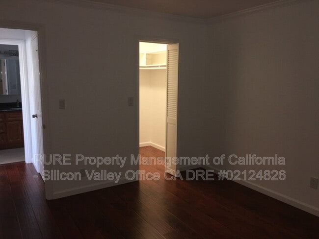 Building Photo - 4658 W Campbell Ave