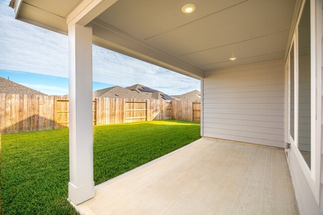 Building Photo - 16977 Juniper Blossom Bnd