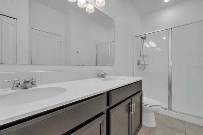 Building Photo - 920 Serchio St
