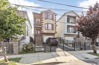 Building Photo - 524 Broadway