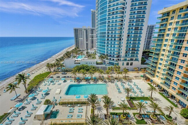 Building Photo - 2501 S Ocean Dr