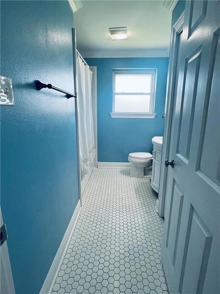 Building Photo - 2610 Idaho Ave