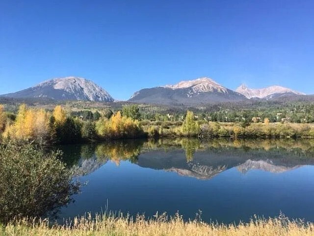 Lake across street - 101 Blue Grouse Ln
