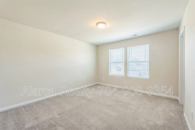 Building Photo - 9118 Buckley Ct