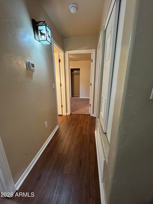 Building Photo - 574 Walnut Creek Loop