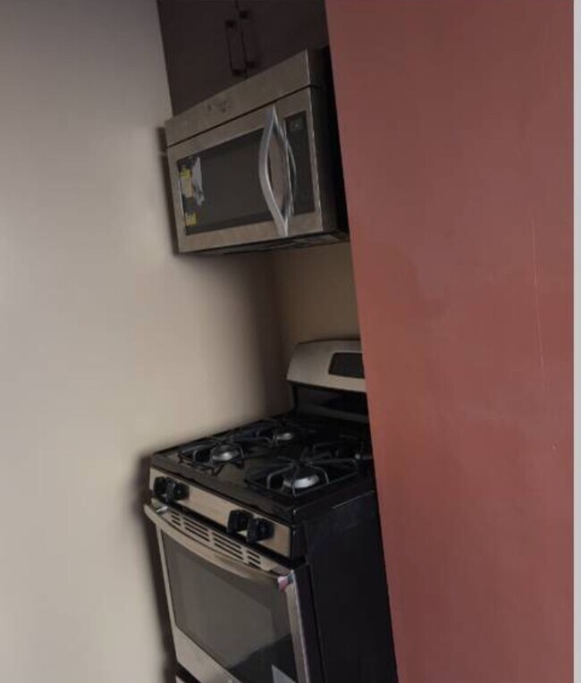 Building Photo - 11659 Harvard Dr