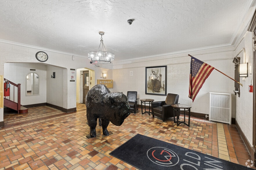 Lobby Photo - Edge Park Apartments
