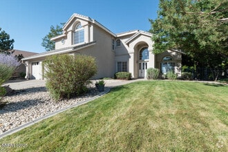 Building Photo - 7021 Heatherwood Dr