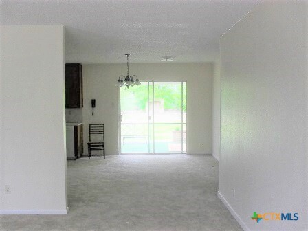 Building Photo - 803 Carmen St