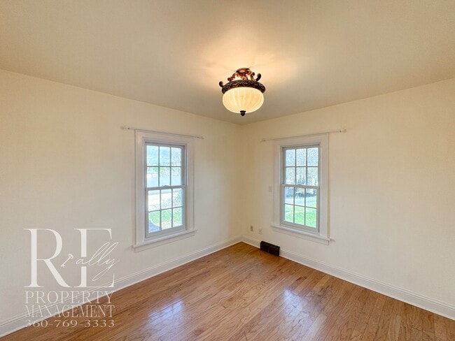 Building Photo - Timeless Charm Meets Space & Storage in This Character-Filled Bremeton Home