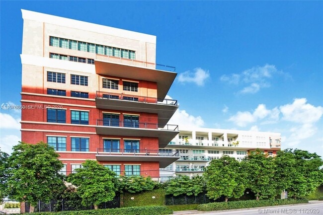 Building Photo - 1749 NE Miami Ct