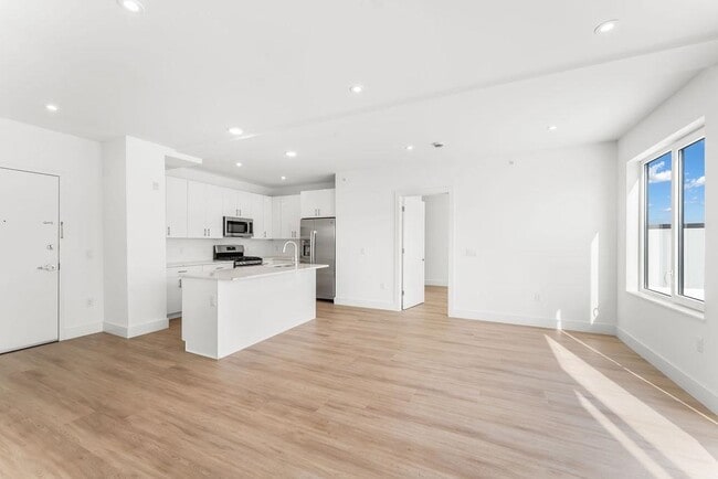 Building Photo - 3309 Liberty Ave