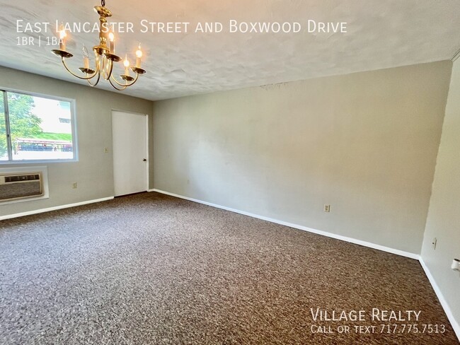 Building Photo - Available NOW! Budget-friendly 1-Bed w/ On...