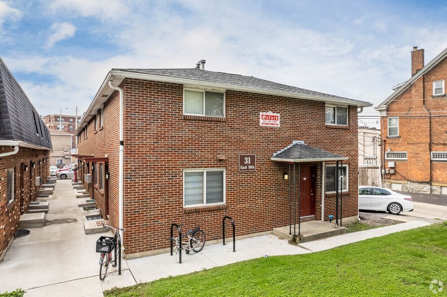 Primary Photo - 28-43 E 18th Ave