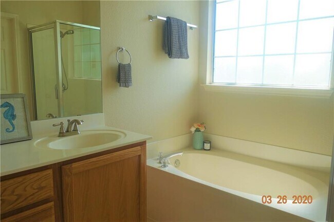 Building Photo - 8518 Cahill Dr